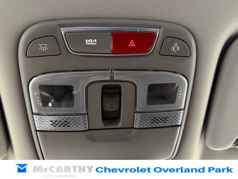 Used 2025 Kia Telluride S FWD image 23