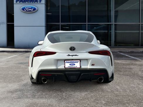 Used 2022 Toyota Supra Premium w/ Driver Assist Package image 5