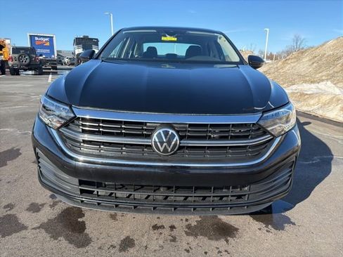 Used 2024 Volkswagen Jetta S image 10