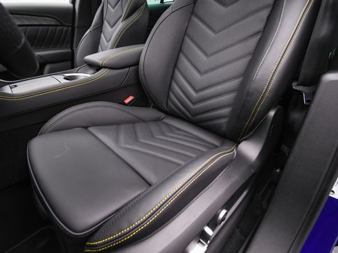 Used 2025 Maserati Grecale GT AWD/4WD image 48