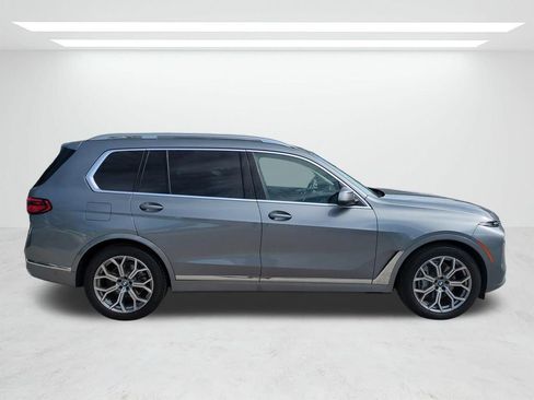 New 2026 BMW X7 xDrive40i w/ Premium Package AWD/4WD image 3