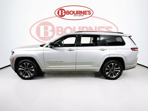 Used 2021 Jeep Grand Cherokee L Overland w/ Luxury Tech Group IV image 9