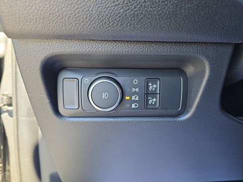 New 2025 Ford Ranger XL image 19