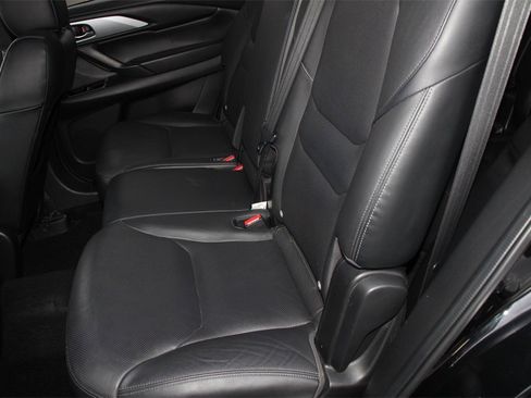 Used 2018 MAZDA CX-9 Touring image 18