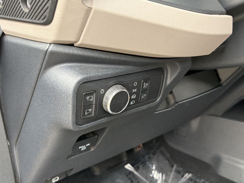 Certified 2022 Ford Bronco Wildtrak AWD/4WD image 25