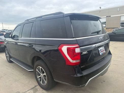 Used 2021 Ford Expedition XLT RWD image 4
