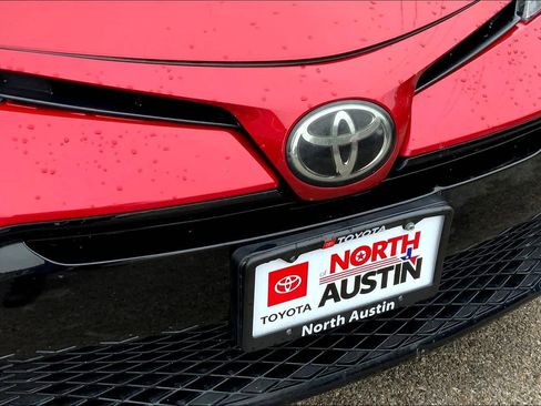Used 2018 Toyota Corolla SE image 29