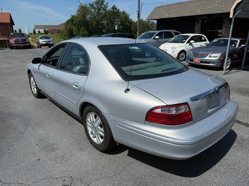 Used 2005 Mercury Sable LS image 5