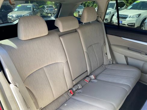 Used 2013 Subaru Outback 2.5i Premium w/ Popular Pkg 1B AWD/4WD image 16