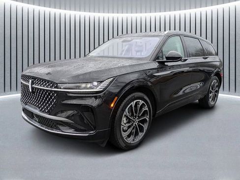 New 2026 Lincoln Nautilus Reserve image 6