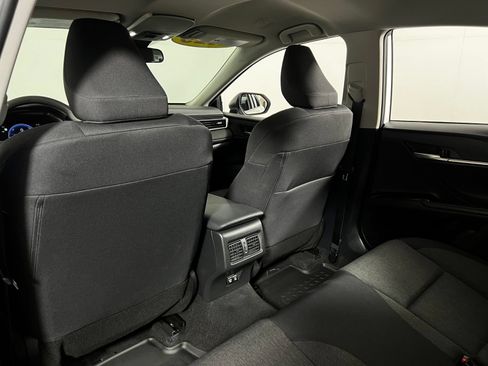 Used 2025 Toyota Camry LE FWD image 19