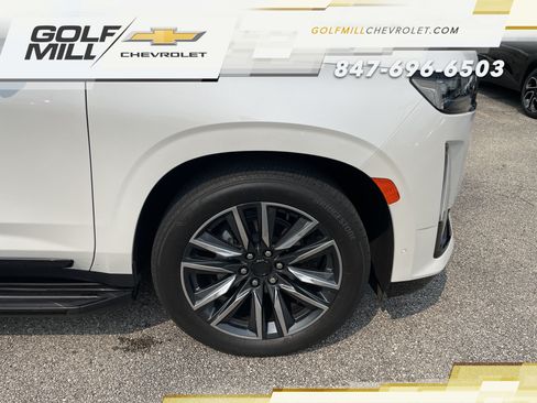 Certified 2024 Cadillac Escalade Sport Platinum w/ Heavy-Duty Trailer Package AWD/4WD image 35