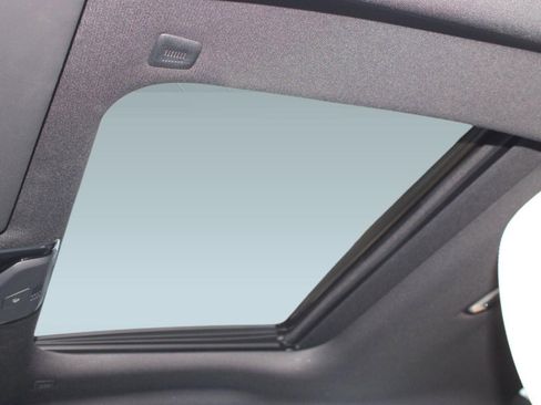 Used 2025 BMW M240i M240i image 15