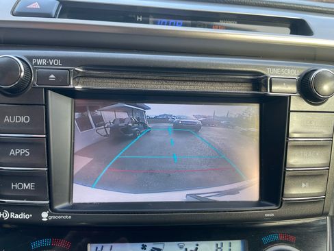 Used 2014 Toyota RAV4 XLE image 19