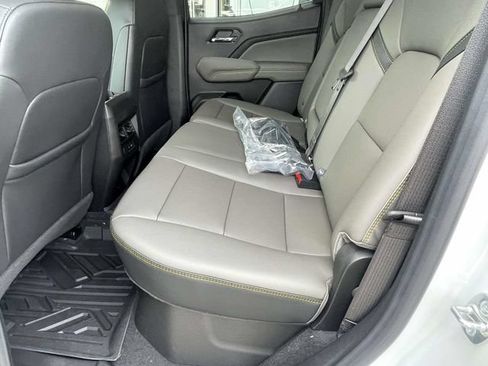 New 2026 Chevrolet Colorado ZR2 w/ Technology Package AWD/4WD image 10