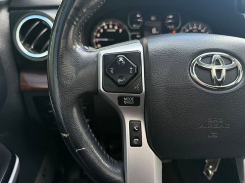 Used 2018 Toyota Tundra Limited w/ Limited Premium Package AWD/4WD image 30