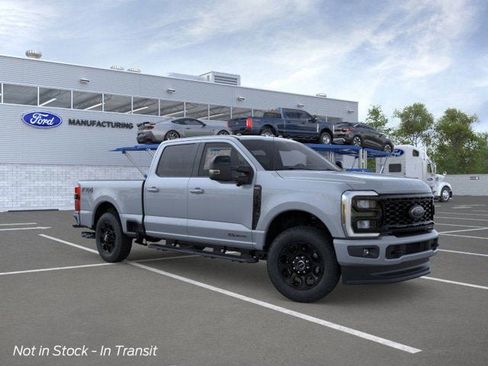 New 2026 Ford F250 Lariat w/ Black Appearance Package image 7