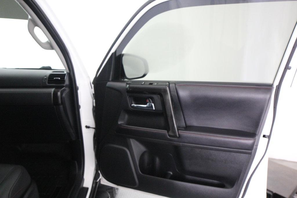 Used 2019 Toyota 4Runner TRD Off-Road Premium AWD/4WD image 50