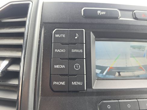 Used 2019 Ford F250 XLT w/ XLT Value Package AWD/4WD image 19