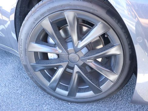 Used 2022 Tesla Model 3 Long Range image 14