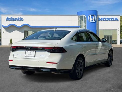 Used 2025 Honda Accord EX-L image 5