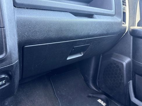 Used 2017 RAM 1500 Express image 27