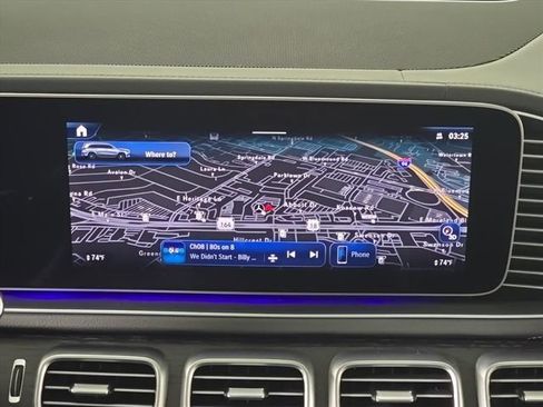 Used 2026 Mercedes-Benz GLS 450 4MATIC image 21