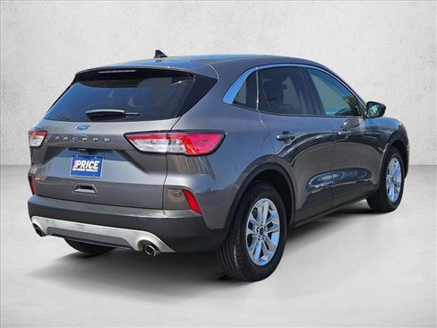 Used 2022 Ford Escape SE w/ Convenience Package FWD image 5