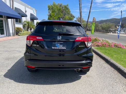 Used 2022 Honda HR-V Sport image 6