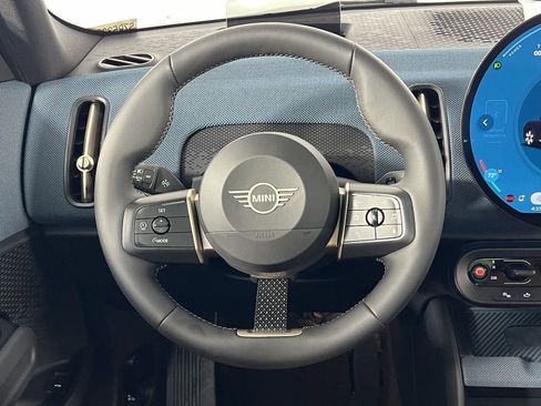 New 2025 MINI Cooper Countryman SE image 17