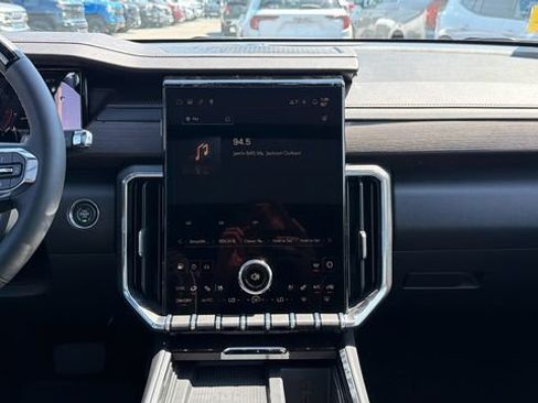 New 2026 GMC Acadia Denali w/ Super Cruise Package AWD/4WD image 25