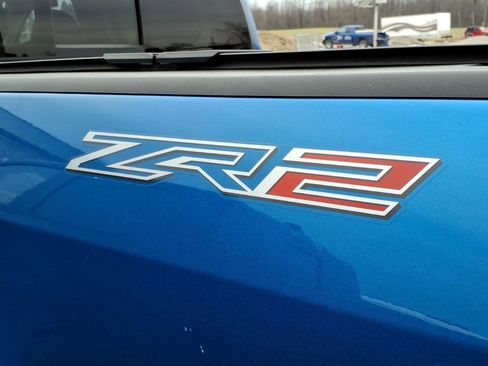 Used 2022 Chevrolet Colorado ZR2 AWD/4WD image 29