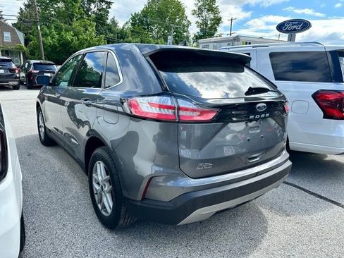Certified 2021 Ford Edge SEL w/ Cargo Accessory Package AWD/4WD image 4