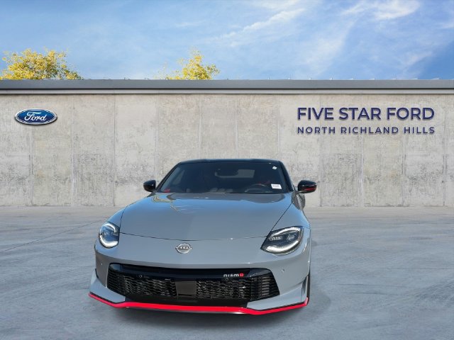 Used 2024 Nissan Z NISMO w/ Floor Mat Package RWD image 3