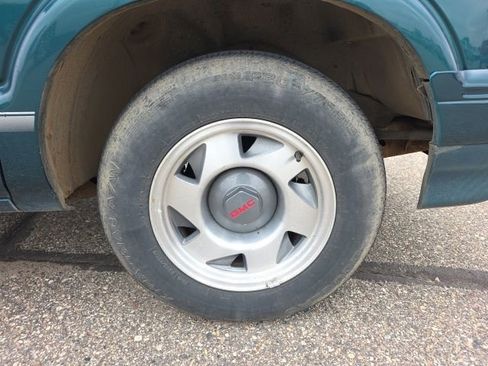 Used 1997 GMC Sonoma SLS RWD image 3
