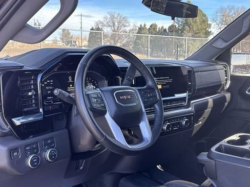 Certified 2024 GMC Sierra 1500 Elevation image 10