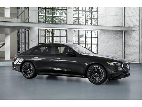 New 2026 Mercedes-Benz E 450 4MATIC Sedan image 13