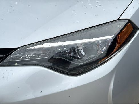 Used 2017 Toyota Corolla L FWD image 10