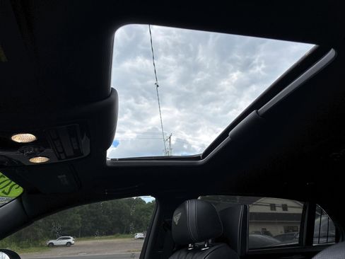 Used 2014 Bentley Flying Spur W12 image 26