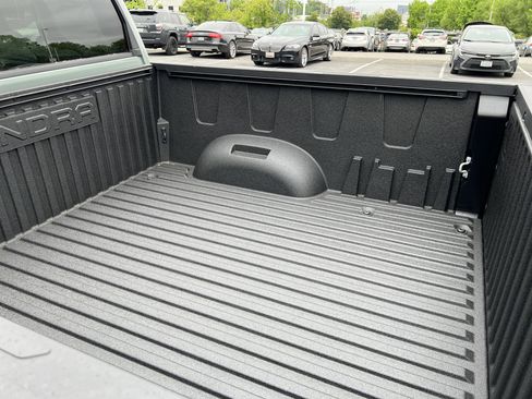 New 2026 Toyota Tundra Limited AWD/4WD image 8