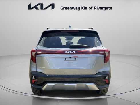 New 2026 Kia Seltos S FWD image 6