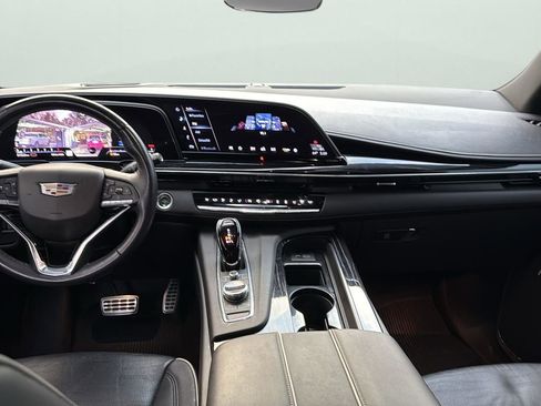 Used 2022 Cadillac Escalade Sport w/ Heavy-Duty Trailer Package image 22