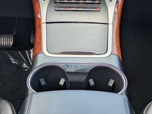 Used 2019 Lincoln Nautilus Reserve FWD image 18