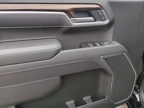 New 2026 Chevrolet Silverado 1500 RST image 22