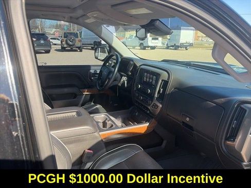 Used 2018 Chevrolet Silverado 1500 High Country image 5