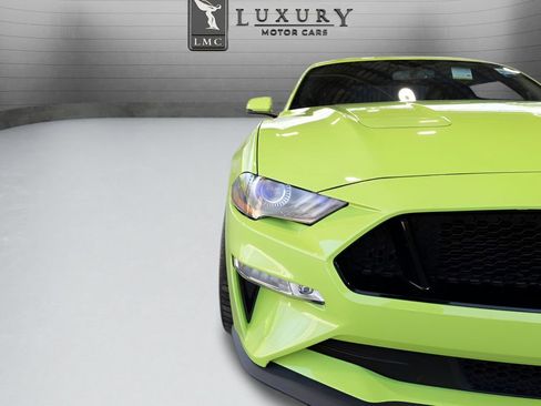 Used 2020 Ford Mustang GT Premium w/ GT Performance Package RWD image 16