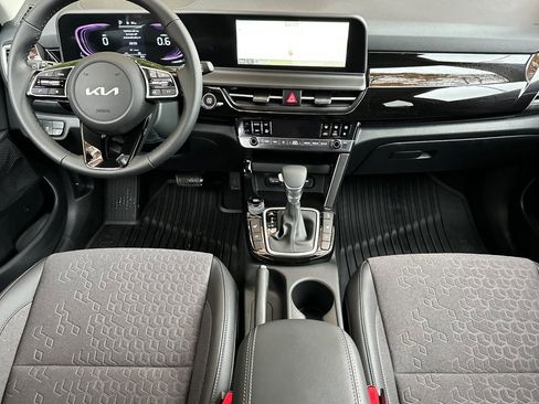 New 2026 Kia Seltos S image 9