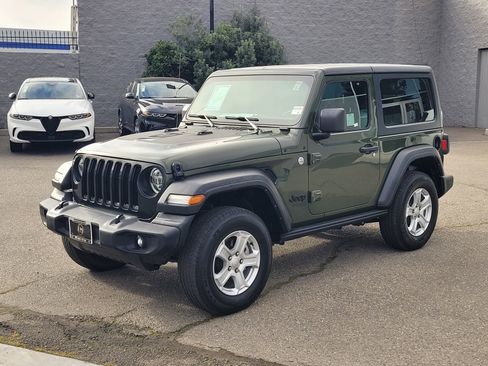 Used 2021 Jeep Wrangler Sport S image 8
