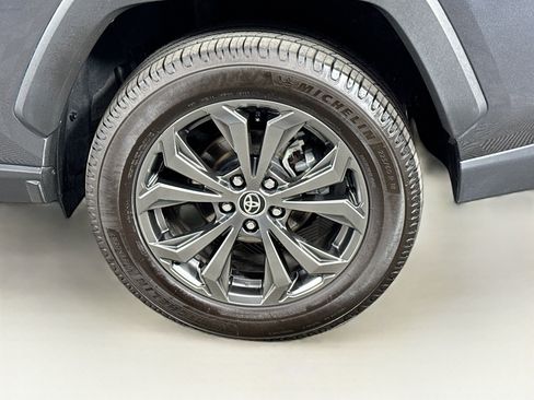 Certified 2023 Toyota RAV4 XLE Premium AWD/4WD image 9