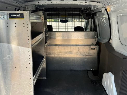 Used 2020 Ford Transit Connect XLT FWD image 3